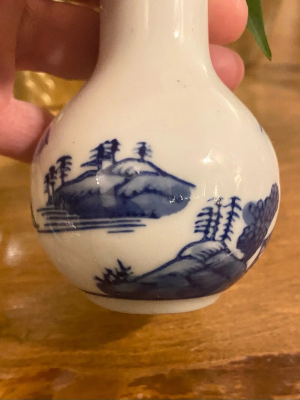 VTG Blue & White Chinoiserie Porcelain Miniature Jar Bud Vase Landscape Pagoda